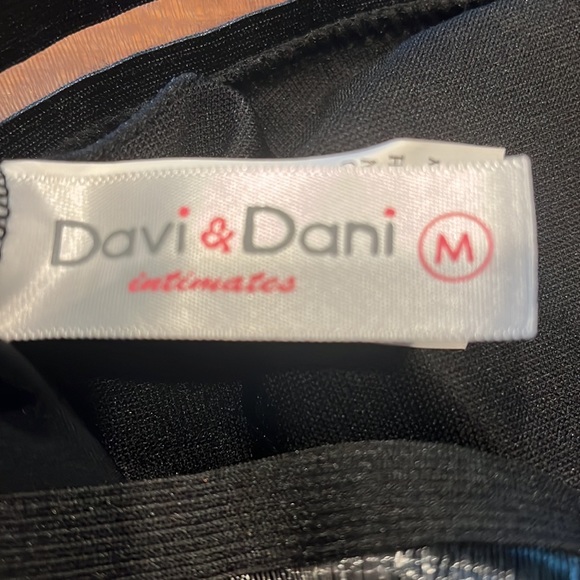 Davi & Dani Bathing Suit - Picture 6 of 14